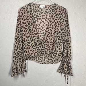 superdown Black & Tan Long Sleeve V-neck Sheer Blouse Women's Size XS